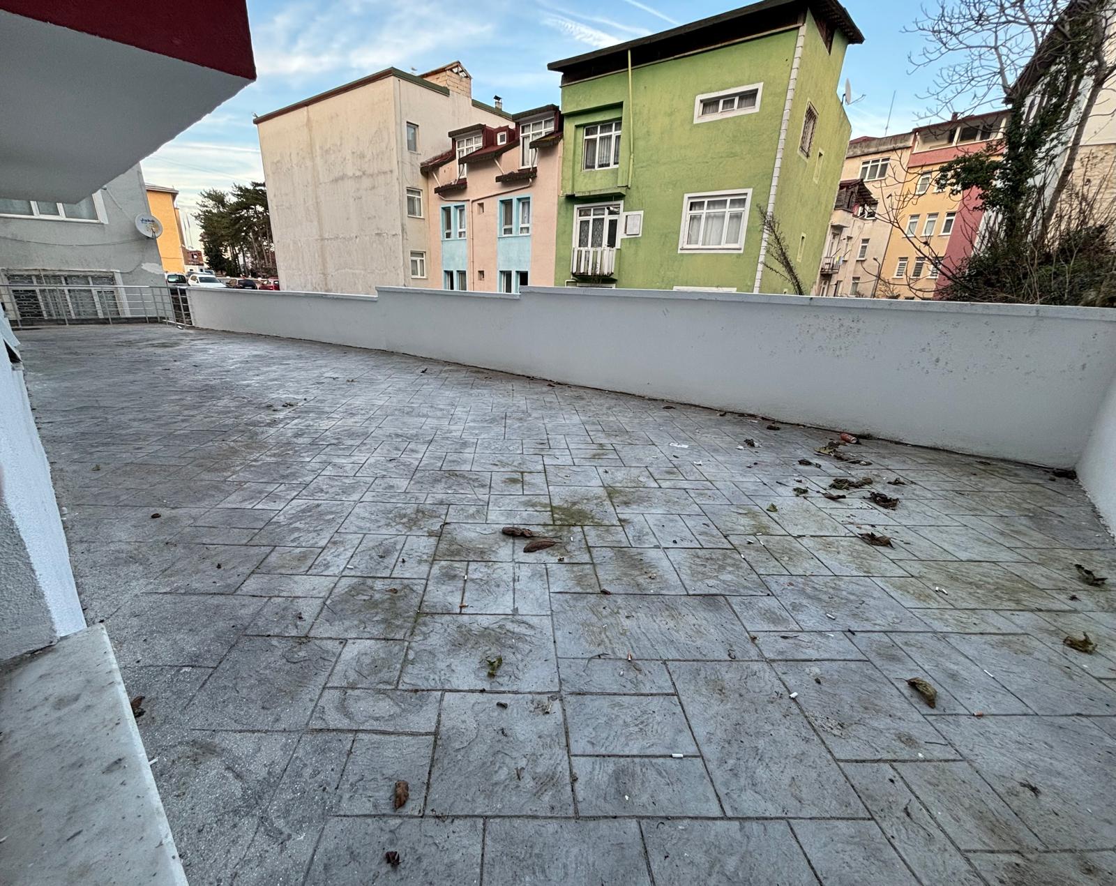 SELİMİYE 2+1 KİRALIK